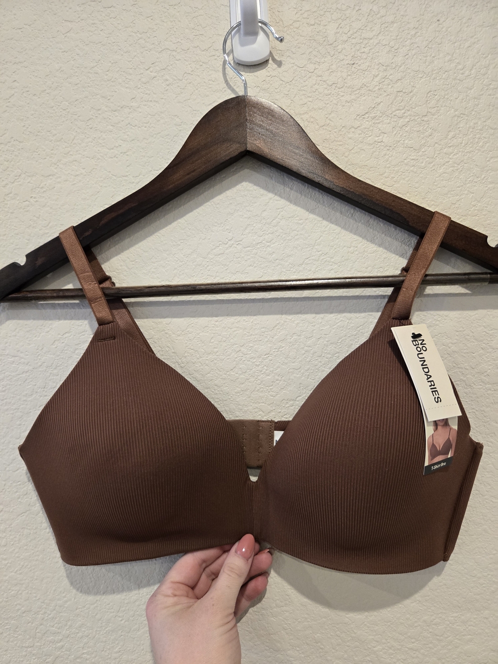 No Boundaries Women's Brown Seamless T-Shirt Bra